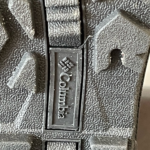 Columbia 200g Isolant snow boots in a size 5 - Picture 7 of 16